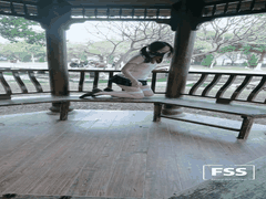 冯珊珊公园野外露出挑战_主人调教母狗变身大胆暴露女王