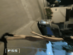 冯珊珊化身乖巧母狗_商场大胆露出执行主人任务_羞耻刺激欲罢不能