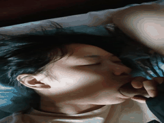 反差婊下面湿透了_忍不住求你快来猛插我_欲火焚身啊