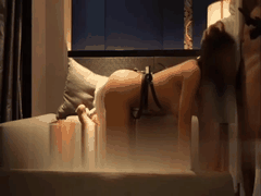 反差婊学生萝莉变身淫荡母狗_SM群交狂潮喷水高潮不止