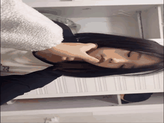 反差高中生嫩妹超骚_跪舔男友大鸡巴口技一流_学生秘密让人血脉喷张