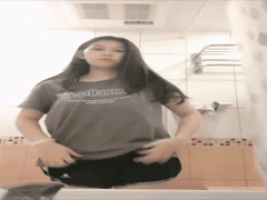 学生妹反差自拍曝光_灵活小舌头缠绵舔舐_美妙曲线勾魂摄魄欲罢不能