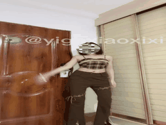 小西西反差婊抖音风裸舞狂野扭动_骚货身材火辣诱惑直击灵魂