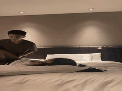 新婚空姐惨遭富二代调教_三月内沦为母狗_无套狂干老公绿帽戴爆