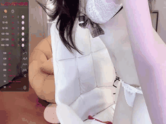 清纯反差婊子细长美腿夹跳蛋狂震_高潮喷汁欲仙欲死