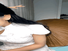 艺术系清纯嫩妹初次下海_美到爆的反差婊子私下狂野_亲身沉沦她的诱惑陷阱