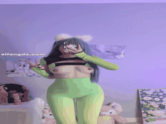 小仙云JK丝袜裸舞反差诱惑_身材完美纹身私密一饱眼福