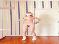 推特极品反差婊小小白_金主高价定制抖音风专业全裸裸舞自慰_1