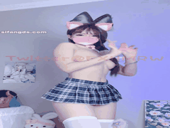 小仙云JK丝袜裸舞反差诱惑_身材完美私处纹身一饱眼福_2