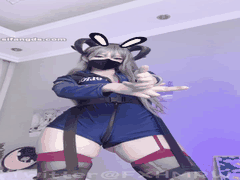 小仙云JK丝袜裸舞反差诱惑_身材完美纹身福利满满