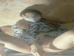 反差学生妹C杯眼镜少女自慰私拍_制服道具脸穴同框诱惑