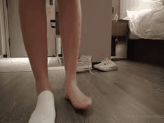 99年大四清纯学生妹反差婊母狗露出自慰合集 OnlyFans精选