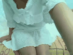 99年清纯大四学生妹反差母狗露出自慰合集！OnlyFans福利