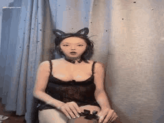 黑龙江鸡西00后大波长腿反差母狗冷媛与男友激情自拍性爱