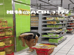 反差婊爱吃菠萝户外露出狂欢：公厕商场公园捆绑激情做爱 ACBL3377