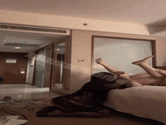 推特网红红烧西蓝花真实约炮群P，反差婊私密大曝光！_1