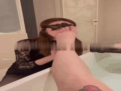 土豪约炮调教反差空姐母狗！黑丝高跟制服诱惑实录_3