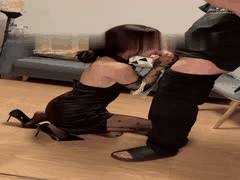 土豪狂野调教反差婊空姐：黑丝制服母狗play