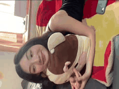 高颜值御姐反差母狗：情趣丝袜大长腿口爆爆菊，开发屁眼足交射满身