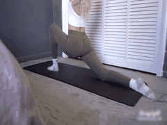 CarryLight黑丝熟女厨房激战：内裤速射翘臀狂抽，喷水成河猎奇狂欢