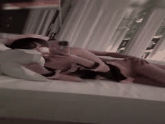 短发萝莉反差婊曝光！粉嫩小母狗穿情趣内衣被男友无套猛插，骑乘狂摇纤细腰肢高潮拉满