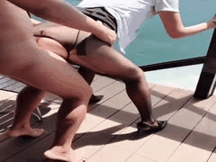 严厉女高管遭下属征服调教，瞬间变身乖巧小母狗