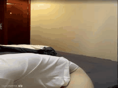 国内眼镜反差婊主播Cassie巨乳自慰外网直播诱惑