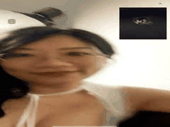 抖音斯文钢琴老师于丹私下反差婊曝光！情趣内衣肥臀包臀裙1对1双视角诱惑视频_1