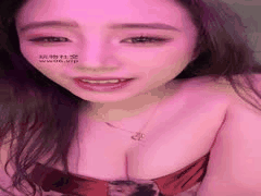 反差小妈楠熙的淫荡口水胸榨诱惑