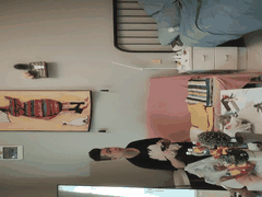 今晚秘密约极品良家嫩妹_齐逼短裤包裹修长美腿_深喉口交后入猛撞销魂高潮