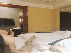 圣诞酒店激情调教_气质小模莲实克蕾儿口爆潮吹露脸呻吟_国语对白超诱惑