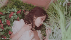 网红辛尤里主演台湾极品反差芭比女神电影_爆乳美人鱼与科学博士浪漫激情