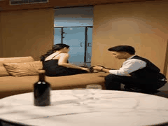 危险游戏：教母Eliy短剧高清诱惑