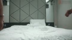 哥哥别急_妹子菊花初次开发_润滑剂涂满后狂野肛交_痛苦中淫水狂喷高潮迭起