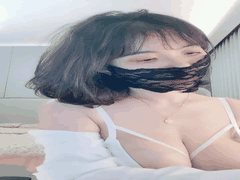 短发极品女神自爆超大垂乳_顶级颜值完美身材_掏出晃荡太撩人_男人一看就硬了