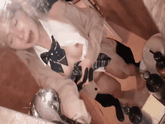 纯欲爆表极品美少女前戏撩人_欲火焚身一触即发