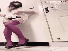 黑丝御姐烧杯杯足交诱惑_大屁股坐骑大鸡巴_丝袜play超带感