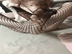 粉葡萄丝足诱惑：福利姬大美腿骚活福利