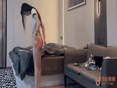 18岁极品嫩妹开苞初体验！抓双马尾猛操半小时，近景特写福利满分