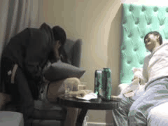 约妹高手真实猎艳清纯小妹：喝酒调情无套激战！