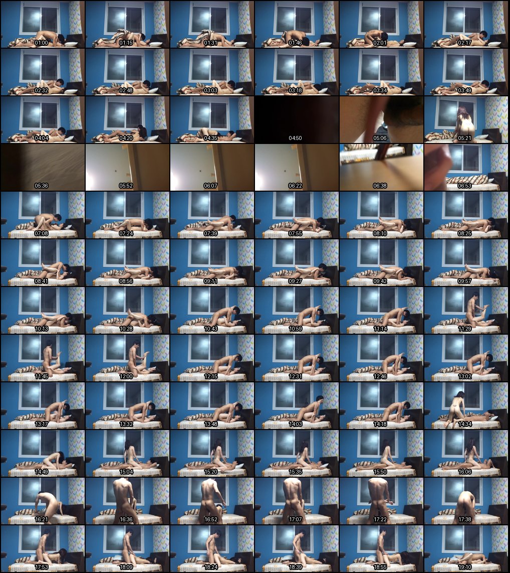 绝美纹身情侣自拍：火辣身材家中激情狂欢