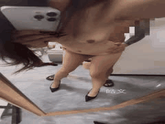 厦门大学大二学妹镜前高跟后入，自拍约炮性欲爆棚！