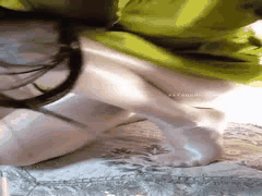 抖音高挑御姐轻熟女丝袜自慰福利：情趣包臀裙诱惑，剃毛留撮超性感