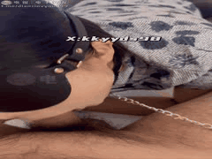 古风旗袍黑丝大屁股：第一视角后入口交激情啪啪