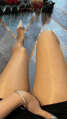 迷丝媛媛黑丝美腿玉足合集_足交爱好者的视觉盛宴_1