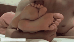 丝足舔脚与足交精彩合集_足模魅力全展示_1