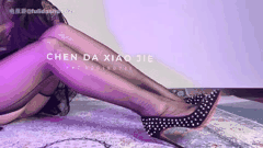 宸大小姐微胖丝足控福利_肥腿丝袜与高跟鞋的极致诱惑写真