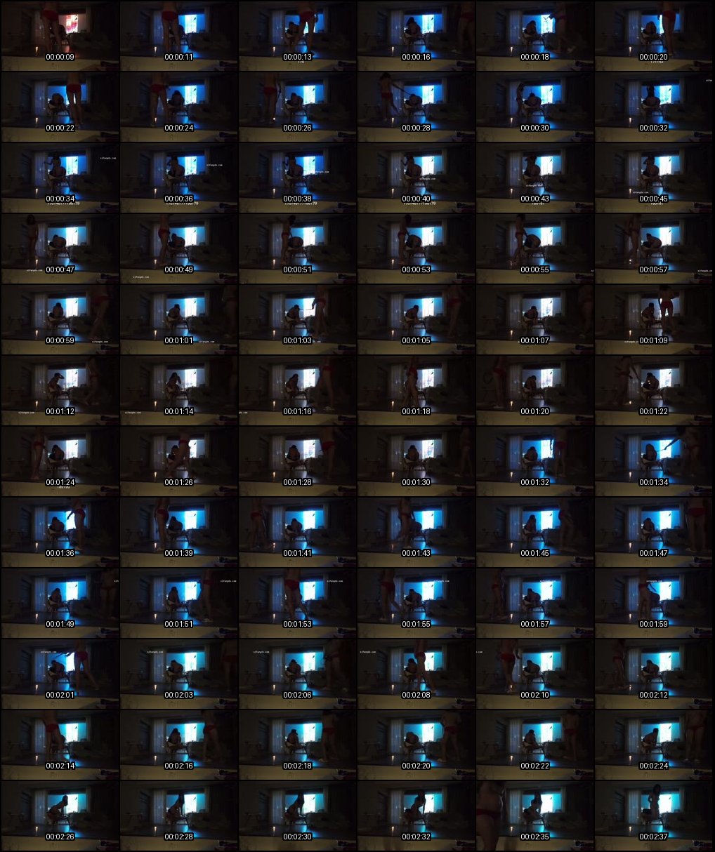 高颜值留学生女同情侣居家调教自拍_S女玩弄M女舔舐狂吻_骚浪到让人欲罢不能