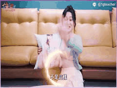 女生揉奶最有感觉的手势教学_大小胸差异技巧大公开