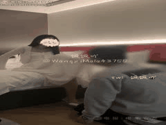 00后NTR女王家养重度绿奴：顶级妻主绿帽收割机！